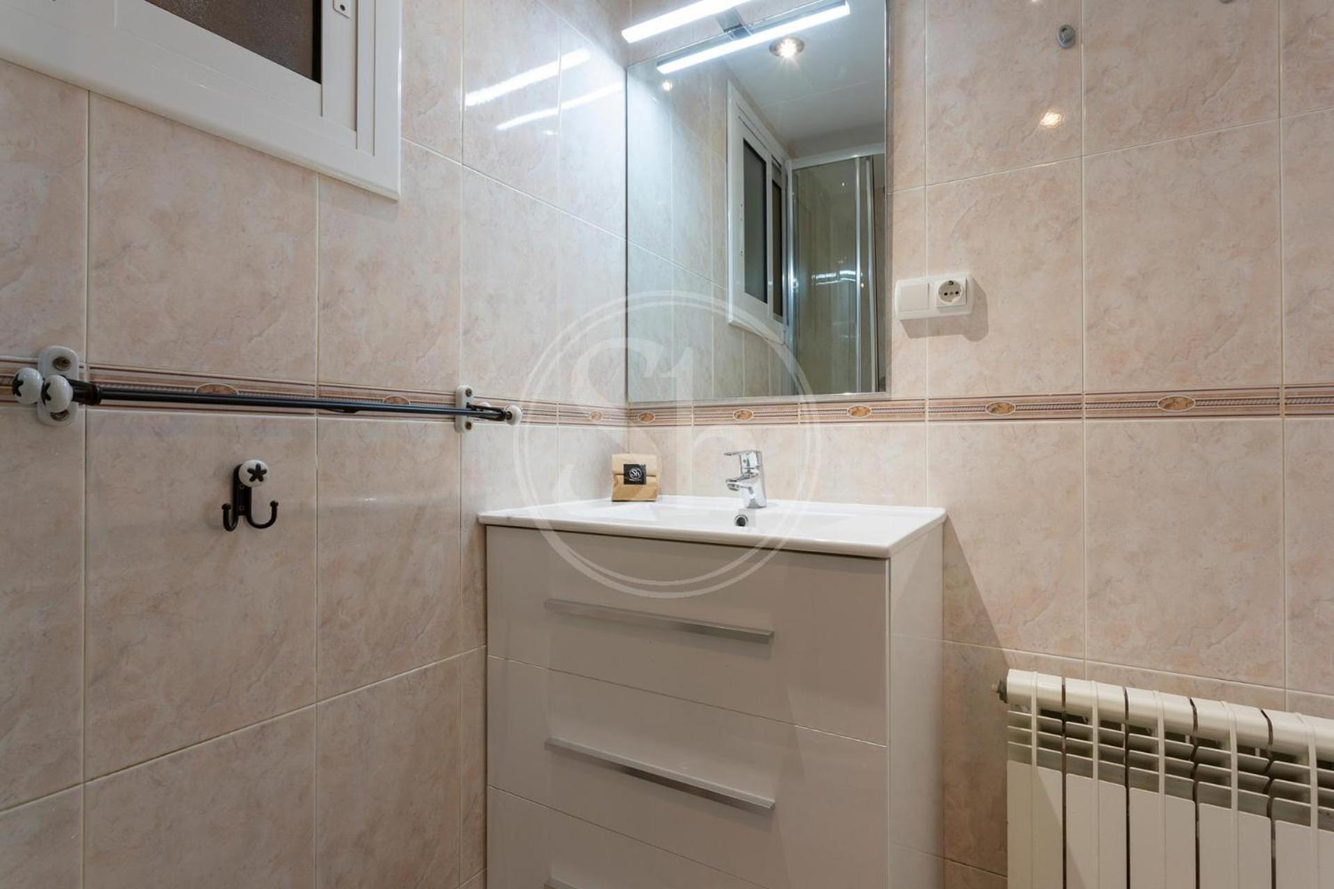 Practico Apartamento Cerca De Estacion De Sants บาร์เซโลนา ภายนอก รูปภาพ