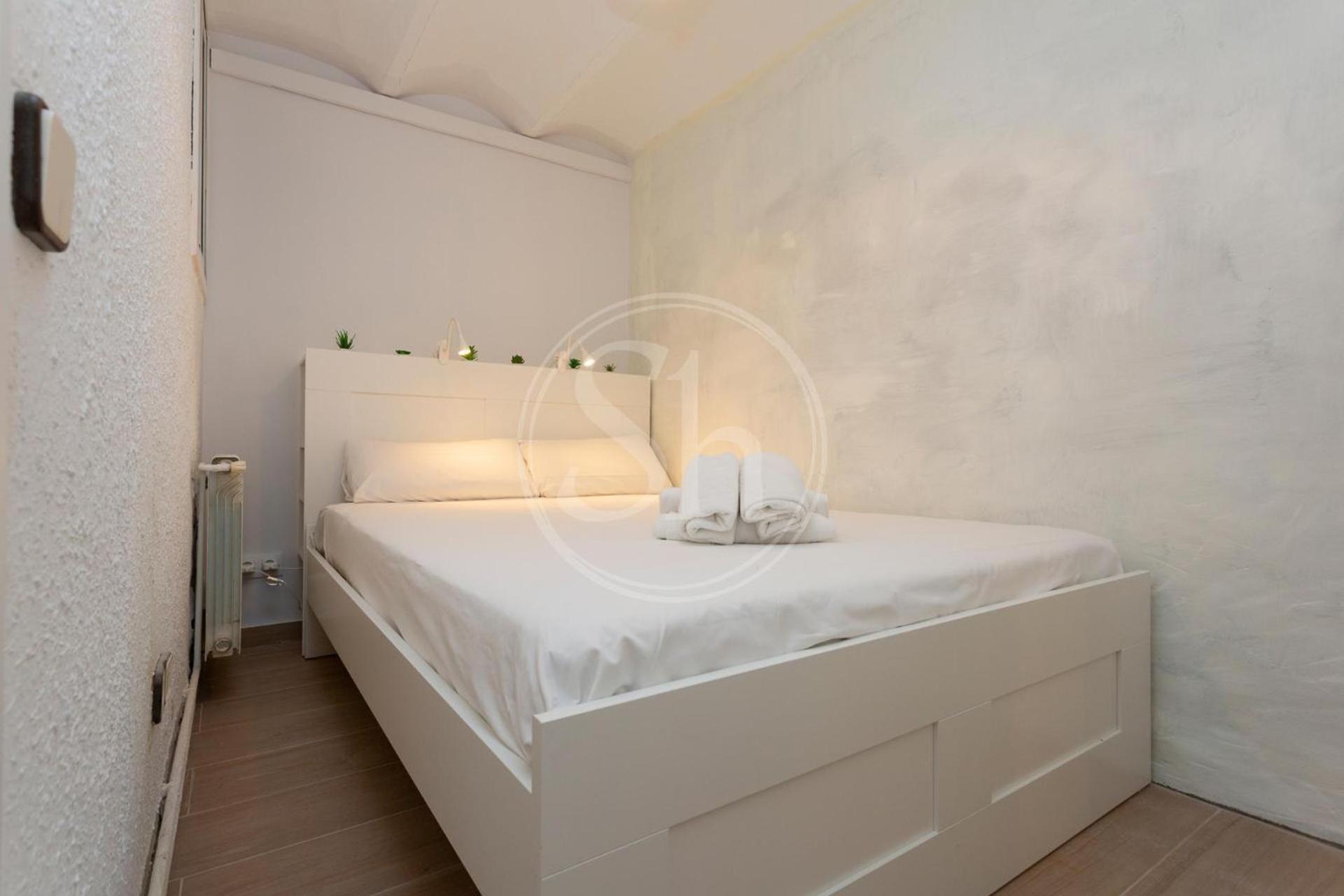 Practico Apartamento Cerca De Estacion De Sants บาร์เซโลนา ภายนอก รูปภาพ