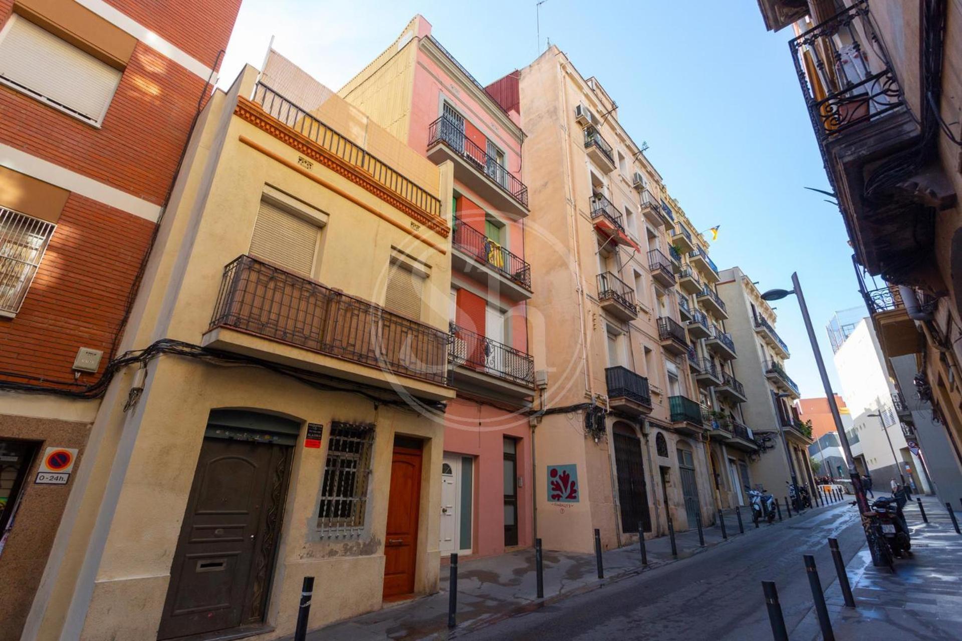 Practico Apartamento Cerca De Estacion De Sants บาร์เซโลนา ภายนอก รูปภาพ
